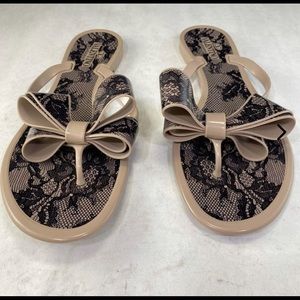 Authentic Valentino Garavani Flats Black Floral